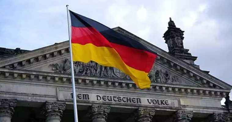 Germany slips into recession as GDP falls 0.3% for the 2nd straight quarter