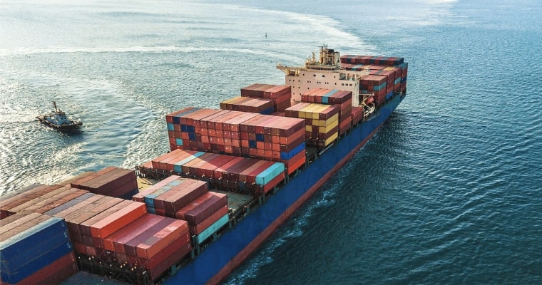 Gloom for container lines as long-term freight rates fell by 27.5% in May