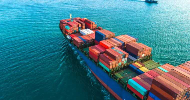 Chinese exports down 7.5% in May, showing a delay in the economic recovery