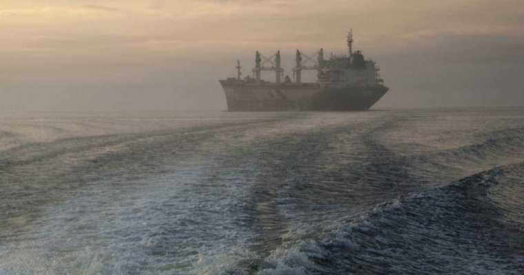 Baltic Index broadens losses due to weak demand for big ships