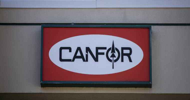 Canfor to include province in a decision to replace Houston mill
