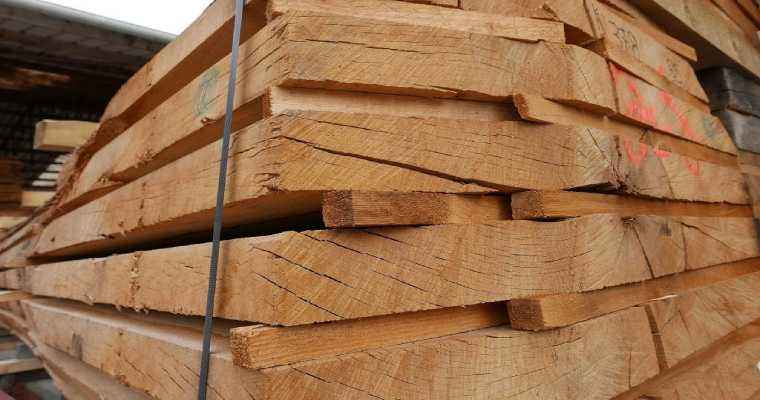 North American lumber prices soaring in July as buyers fuss over Canada's forest fire