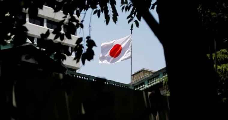 Japan records fastest annualized quarterly shrinkage in 2 years