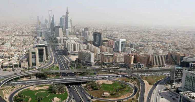 Saudi Arabia unveils 30-year tax incentives to attract foreign companies