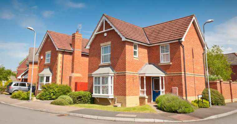 UK house prices rise again amid mortgage rate relief