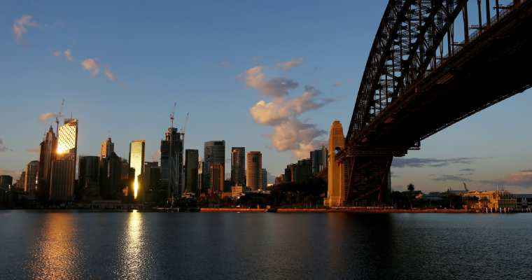 Australia's economy hits brakes with an unexpected slowdown in Q3