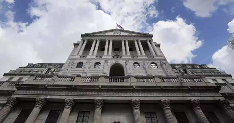 UK inflation hits 2-year low at 3.9% in November