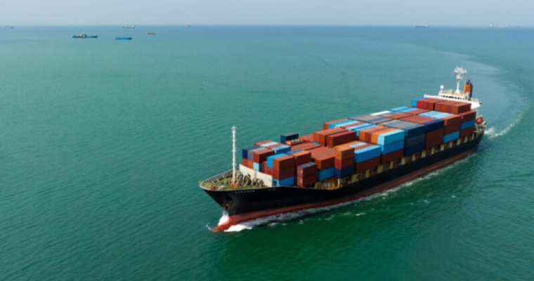Global schedule reliability falls to 62% in November 2023