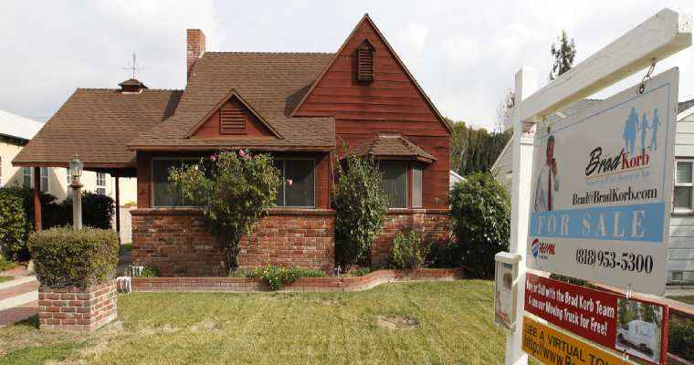 US home prices grew by 5% fueled by falling mortgage rates and limited supply