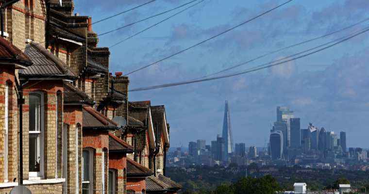 UK housing market set to rise by 3% in 2024 despite economic resilience