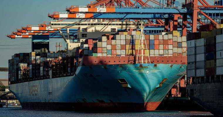 UK's manufacturing downturn persists as Red Sea crisis impacts supply chains