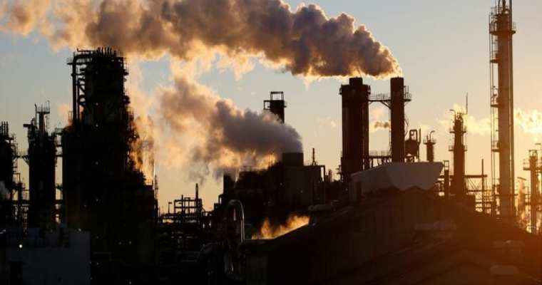 Japan's factory output drops by 7.5% month-on-month in January