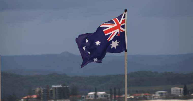 Australia's economy inches up by 0.2% as spending slowed down