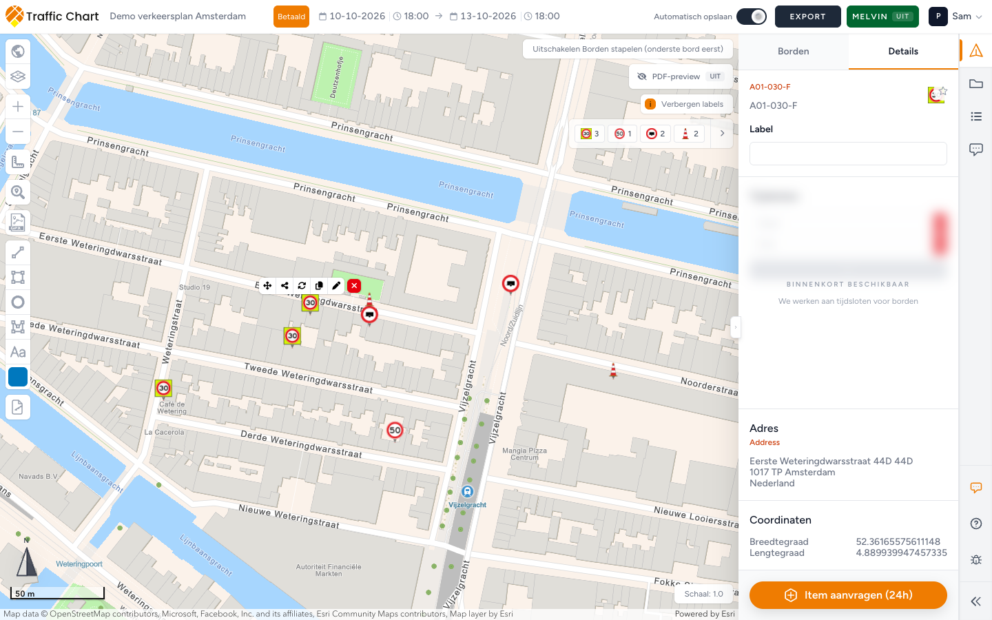 De knop voor borden stapelen op de kaart, met een geplaatst bord geselecteerd