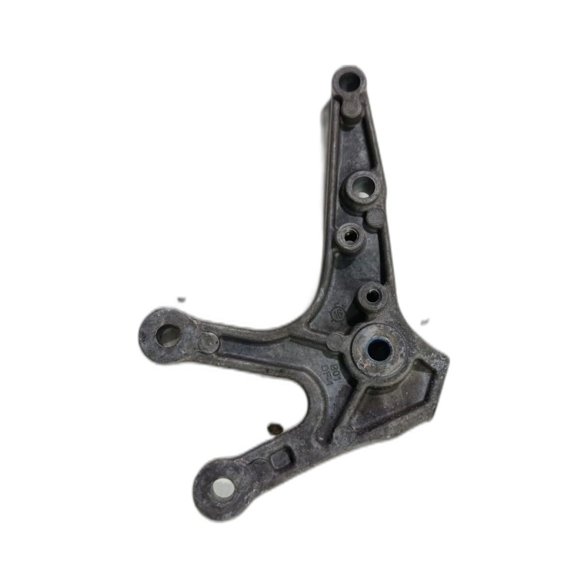 Suporte pedaleira dianteira direita MT 03 2022 10195 3