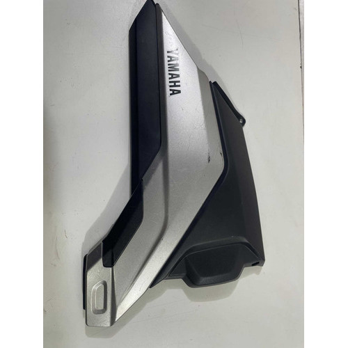 Tampa Lateral Direita Fazer 250 2018 - 2025 Orig Usado -746 4