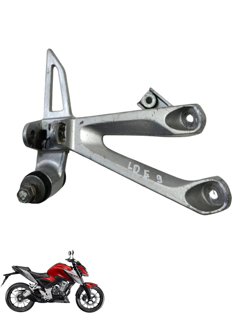 Suporte Pedaleira Direita Cb 300 F 2023 2025 9174