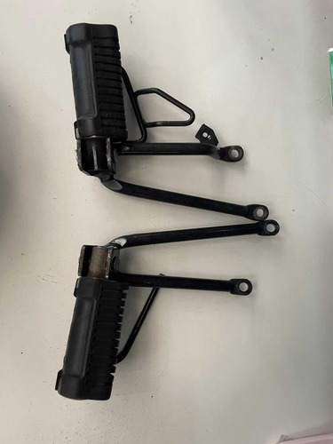 Suporte Pedaleira Traseira Bros 160 Par Original Usado - 619 Preto 3