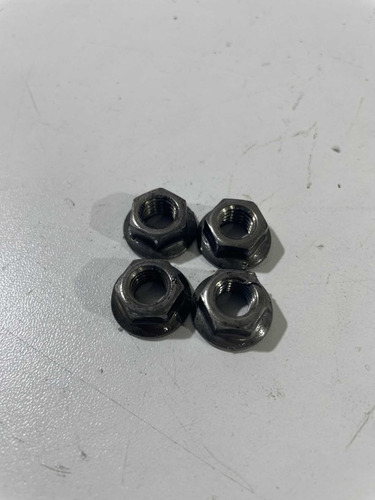 Porca Cabeçote Yamaha Neo 2023 Original -986 3