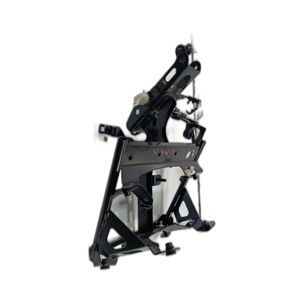 Suporte aranha farol Nmax 160 2016/2020 10110 2