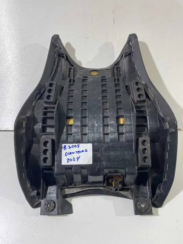 Banco Piloto Dianteiro Honda 300f Original C/detalhe -997 Preto 10