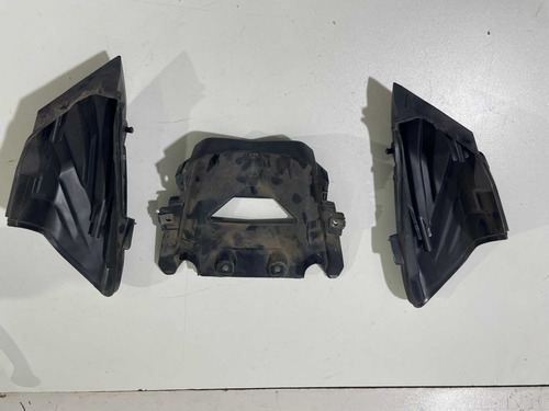 Acabamento Lanterna Traseira Yamaha Neo 2023 Original -941 4