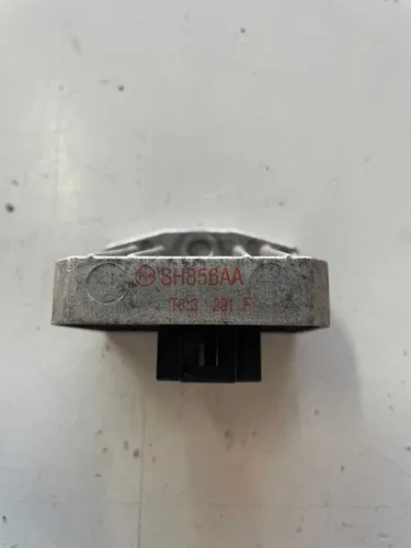 Retificador De Voltagem Honda Xre 190 Original  12v 9
