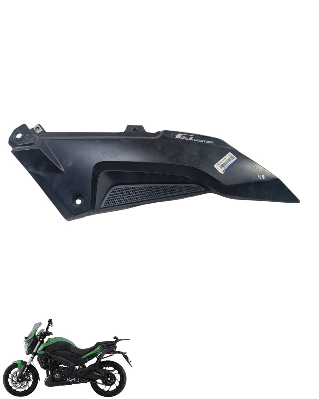 Carenagem lateral direita Bajaj dominar 400 2023/2025 9482