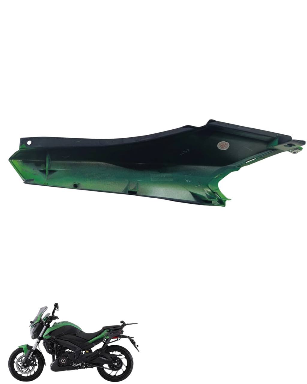 Carenagem rabeta direita Bajaj dominar 400 2023/2025 9484 3