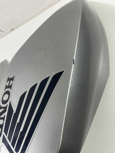 Aba De Tanque Lado Direito Honda Fan 2020 Prata Usado -768 4