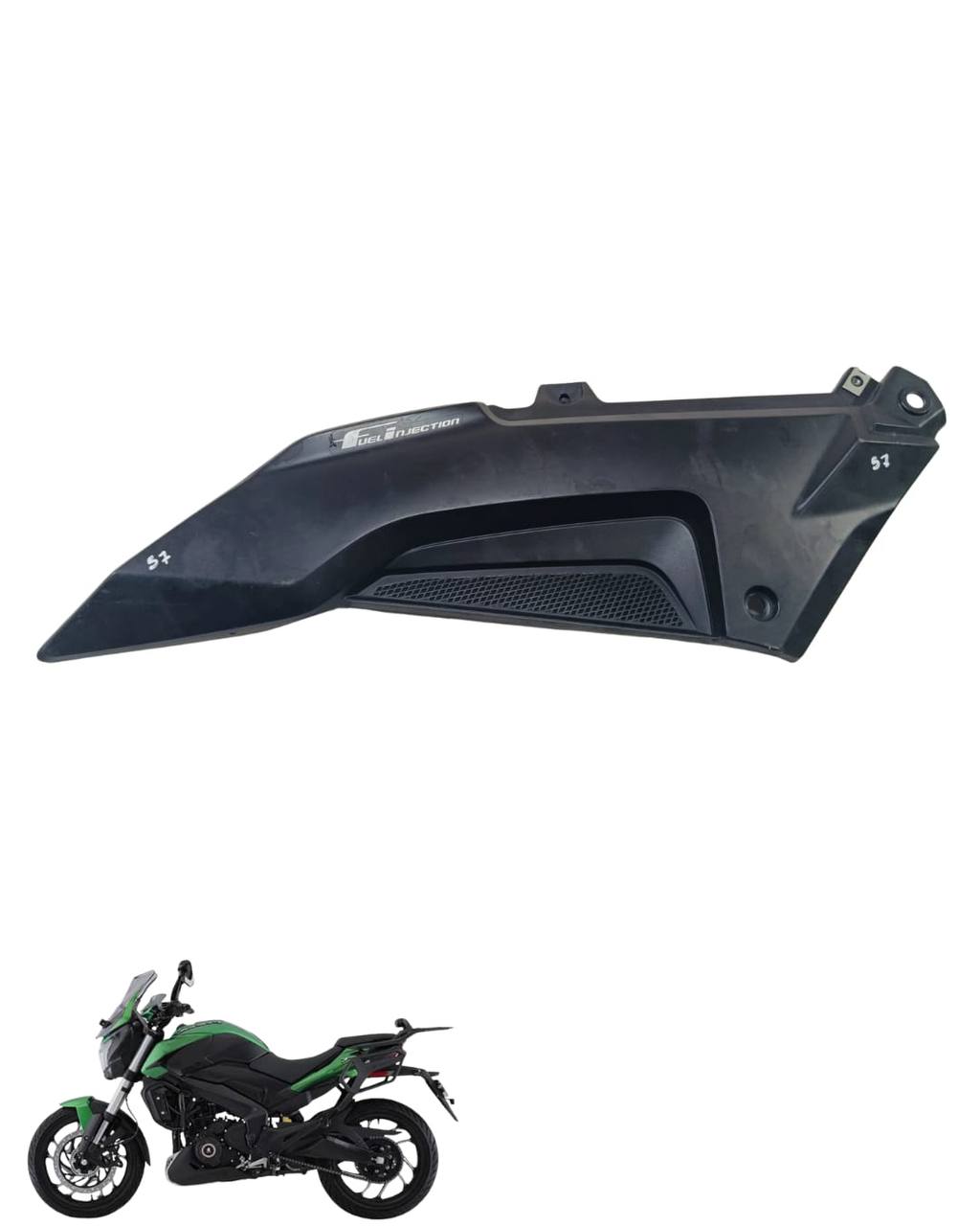 Carenagem Lateral Esquerda Bajaj Dominar 400 2023/2025 9491
