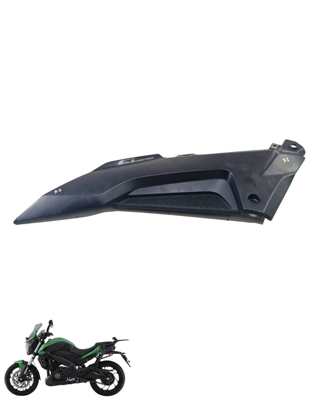 Carenagem Lateral Esquerda Bajaj Dominar 400 2023/2025 9491 4