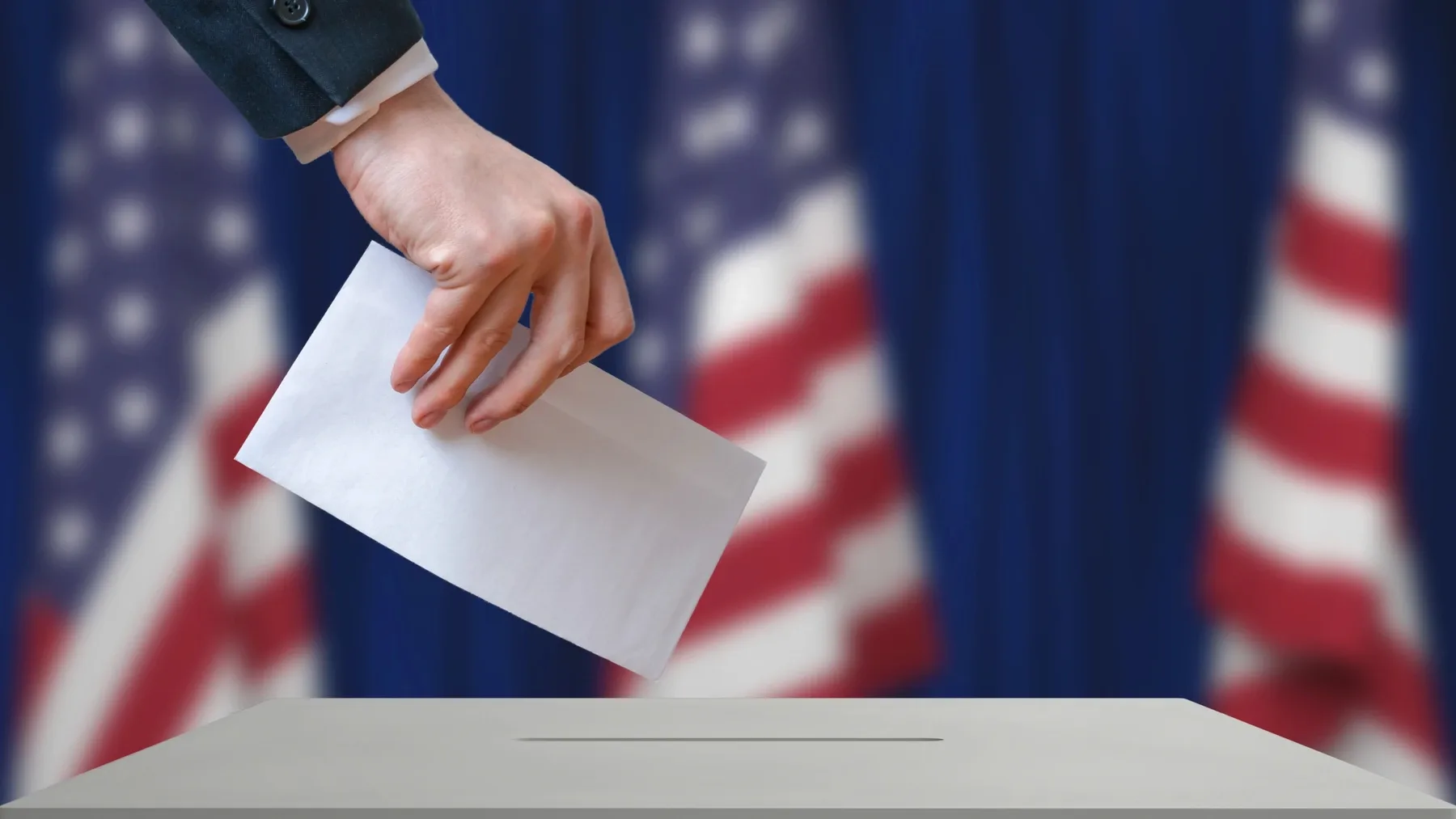 A félidős választások dönthetnek az iráni háború sorsáról Washingtonban