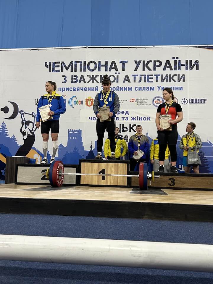 важка атлетика