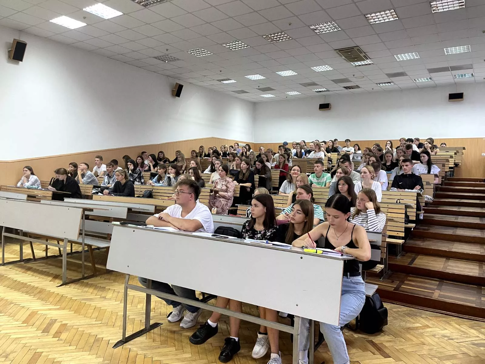 економісти