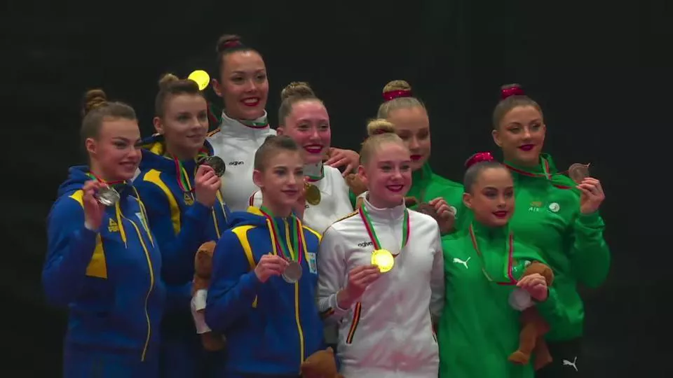 Наші студентки – «срібні» призери Кубка світу зі спортивної акробатики