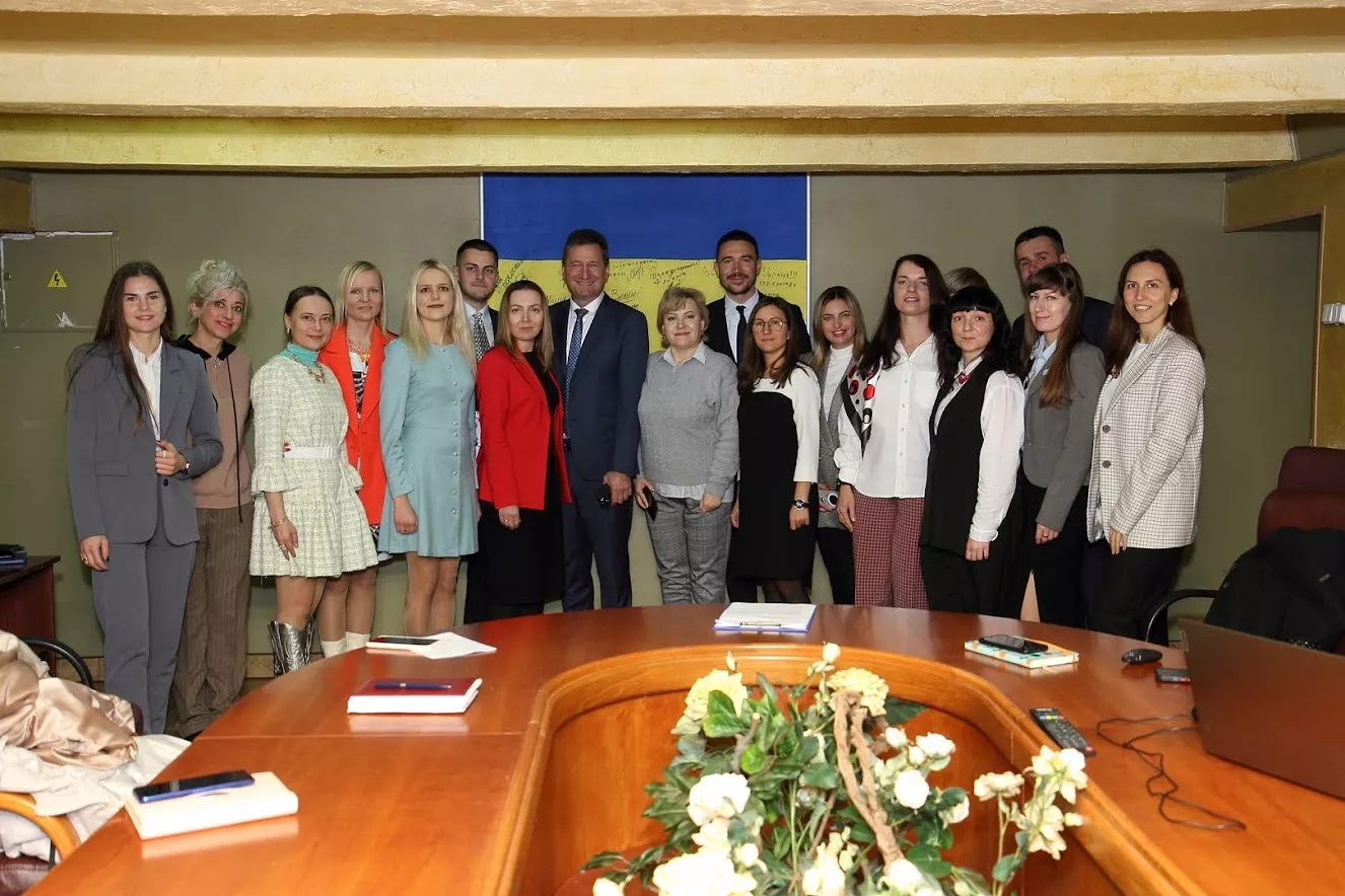 конференція