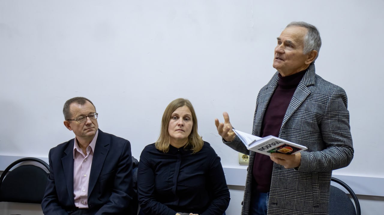 культорологи