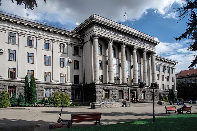 Оголошено закупівлю на поточний ремонт аудиторії № 401 головного корпусу Університету