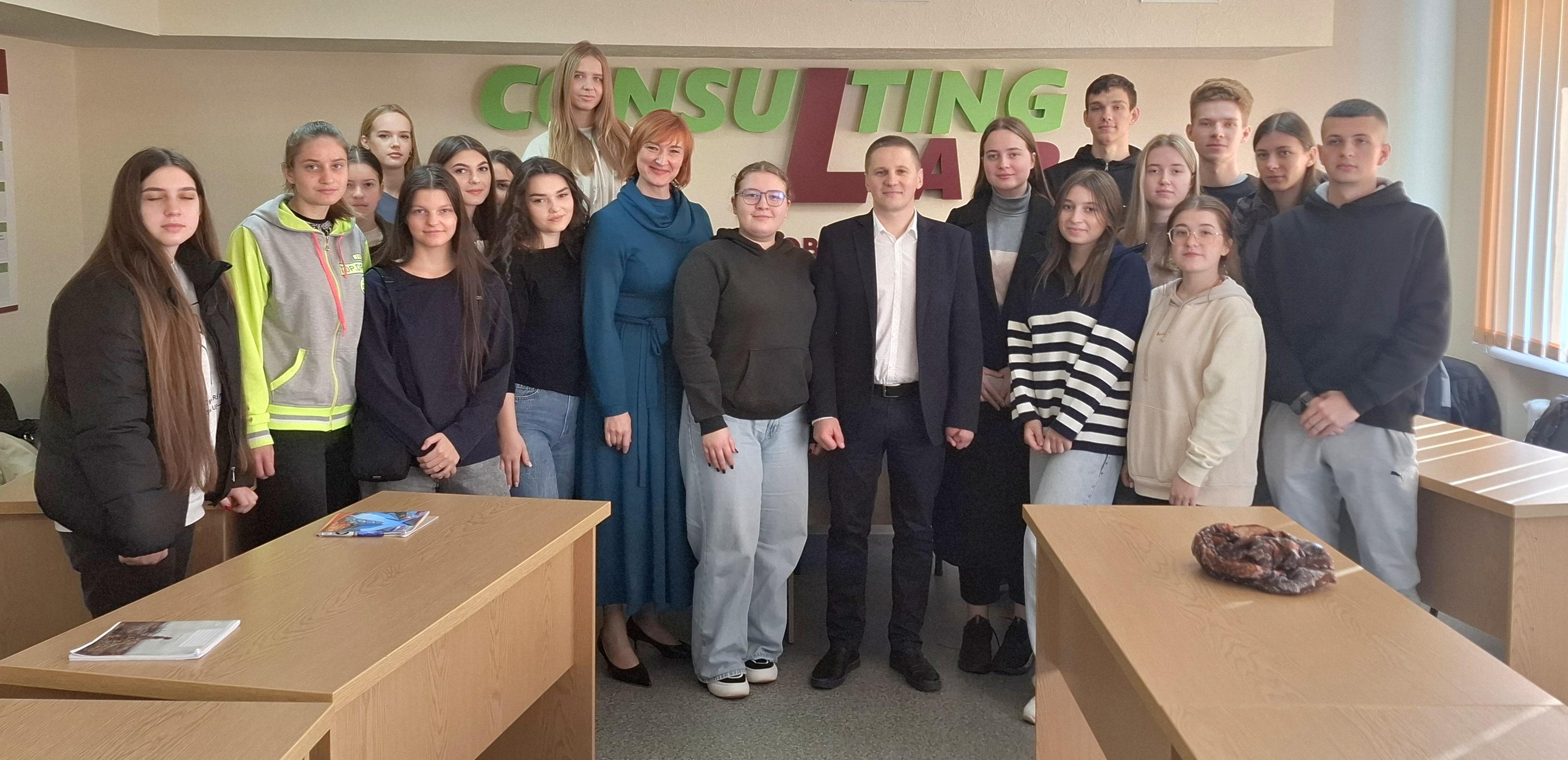 Майбутні обліковці вдосконалювали свої знання та soft skills на практиці