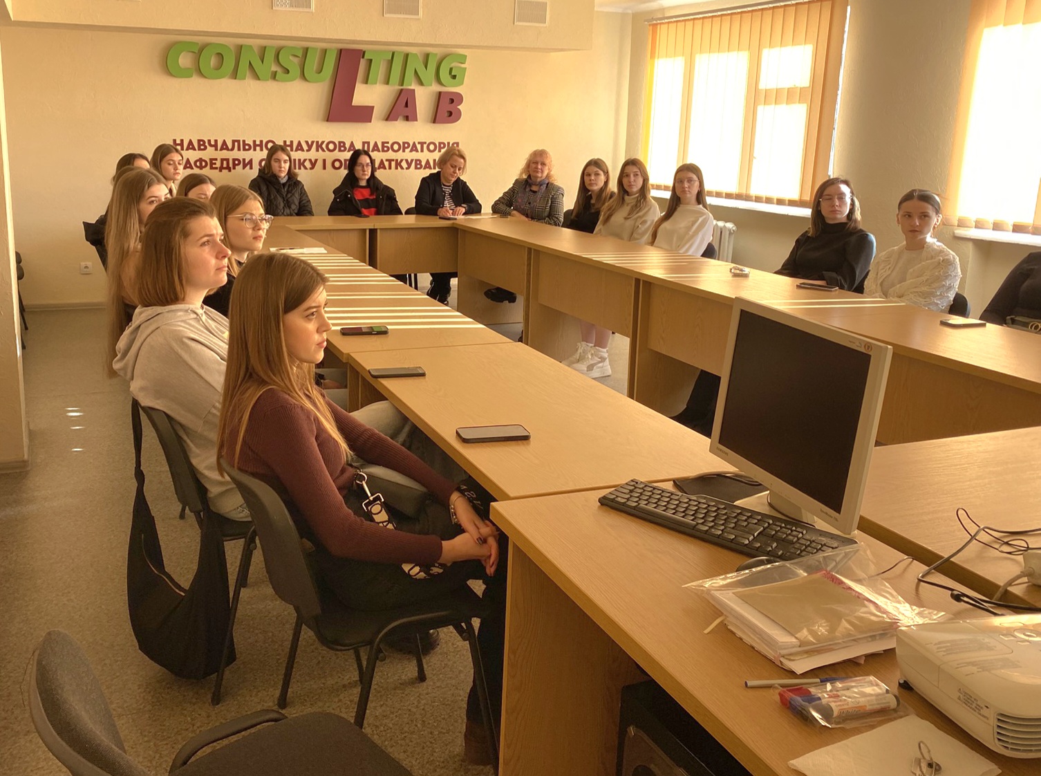 Школа особистої економіки для майбутніх перекладачів і педагогів