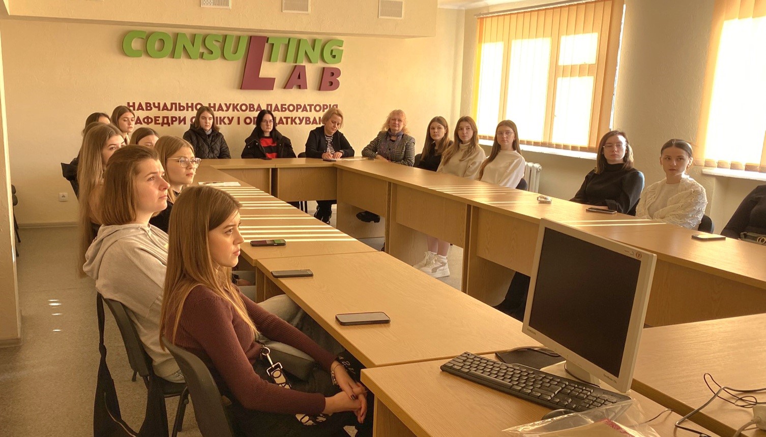 Школа особистої економіки для майбутніх перекладачів і педагогів