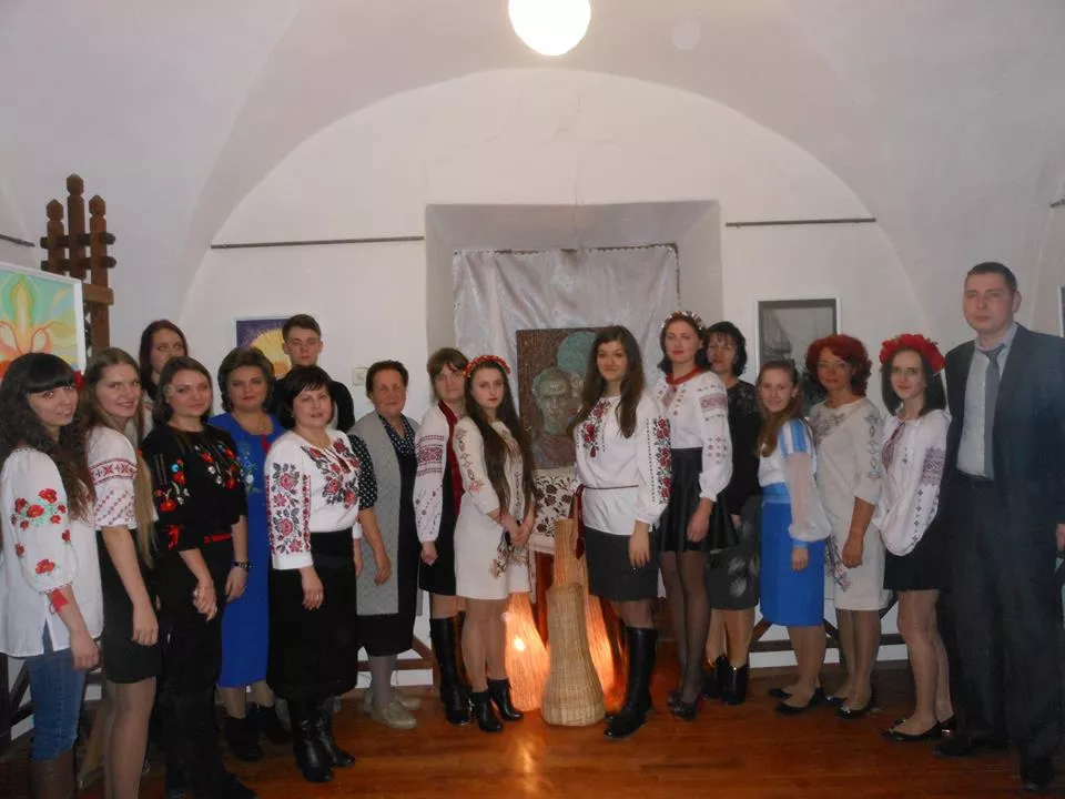 Студенти та викладачі вишу долучилися до мистецького вечора просвітян