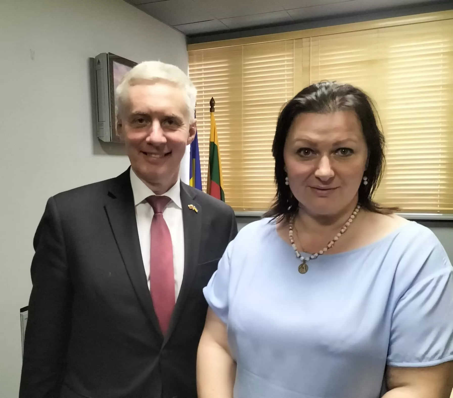 Нові мости співпраці