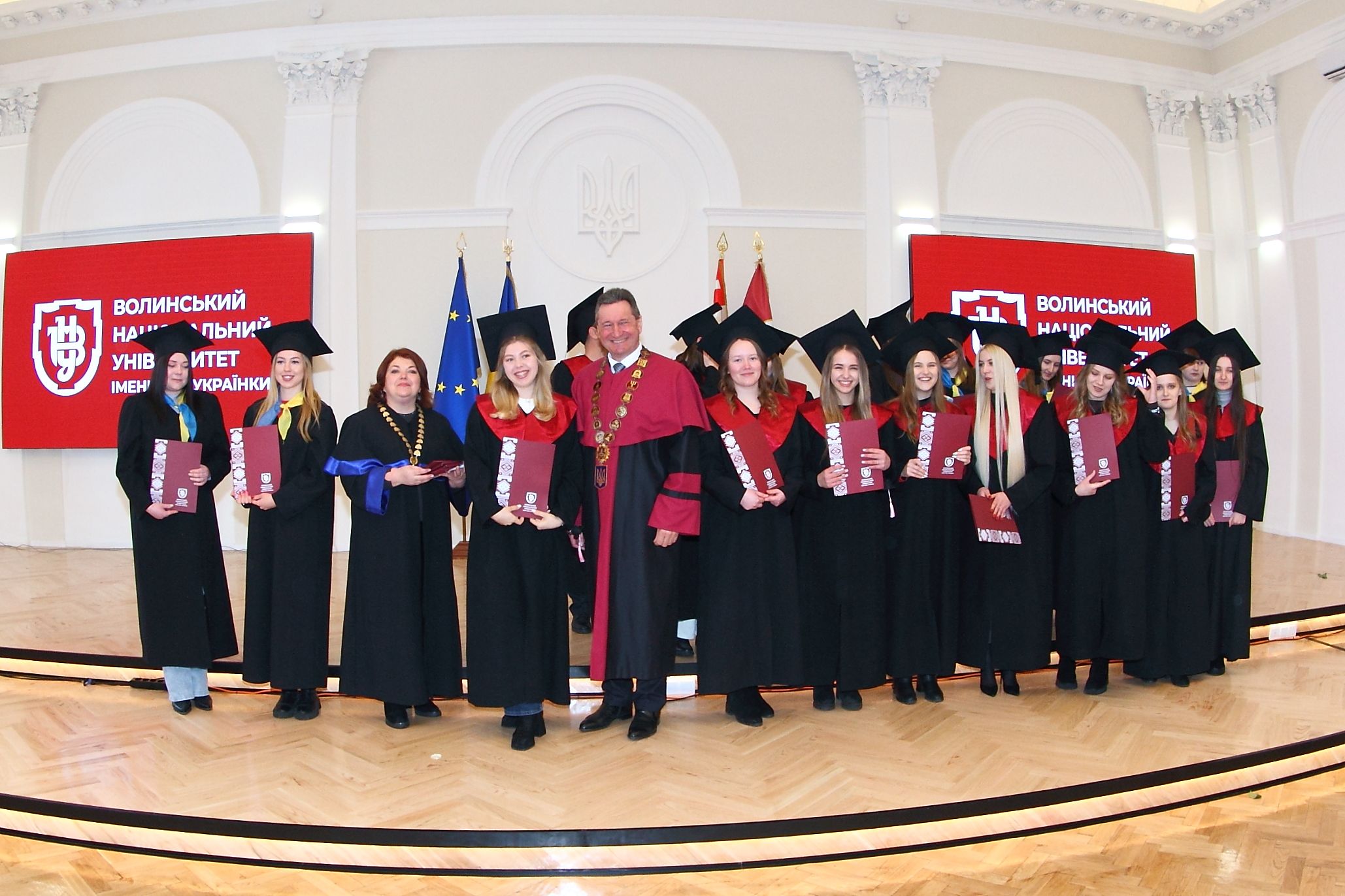 Понад 1300 магістрів ВНУ імені Лесі Українки отримали дипломи 