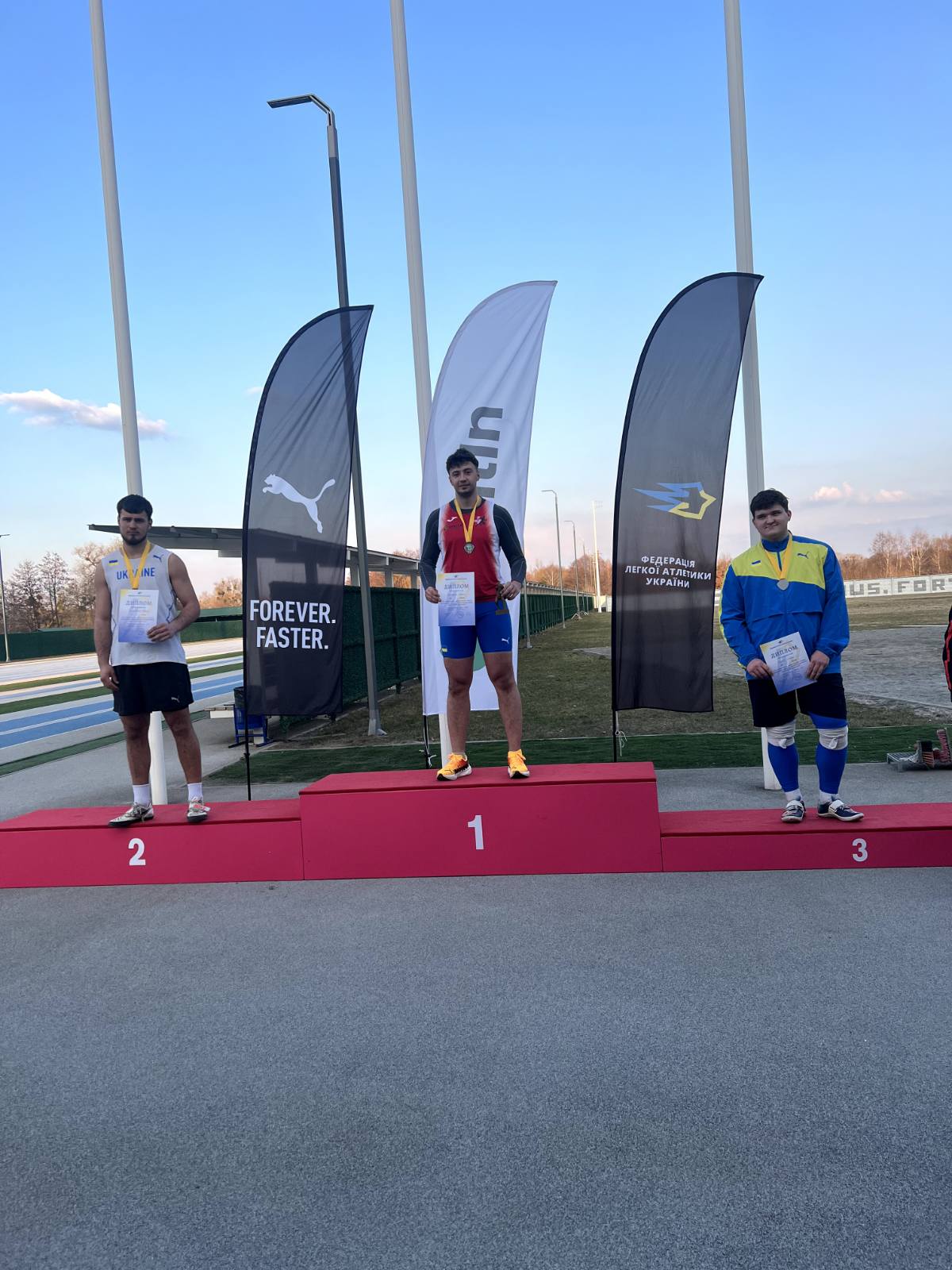 Атлети Університету змагалися на І етапі Кубка України з легкоатлетичних метань