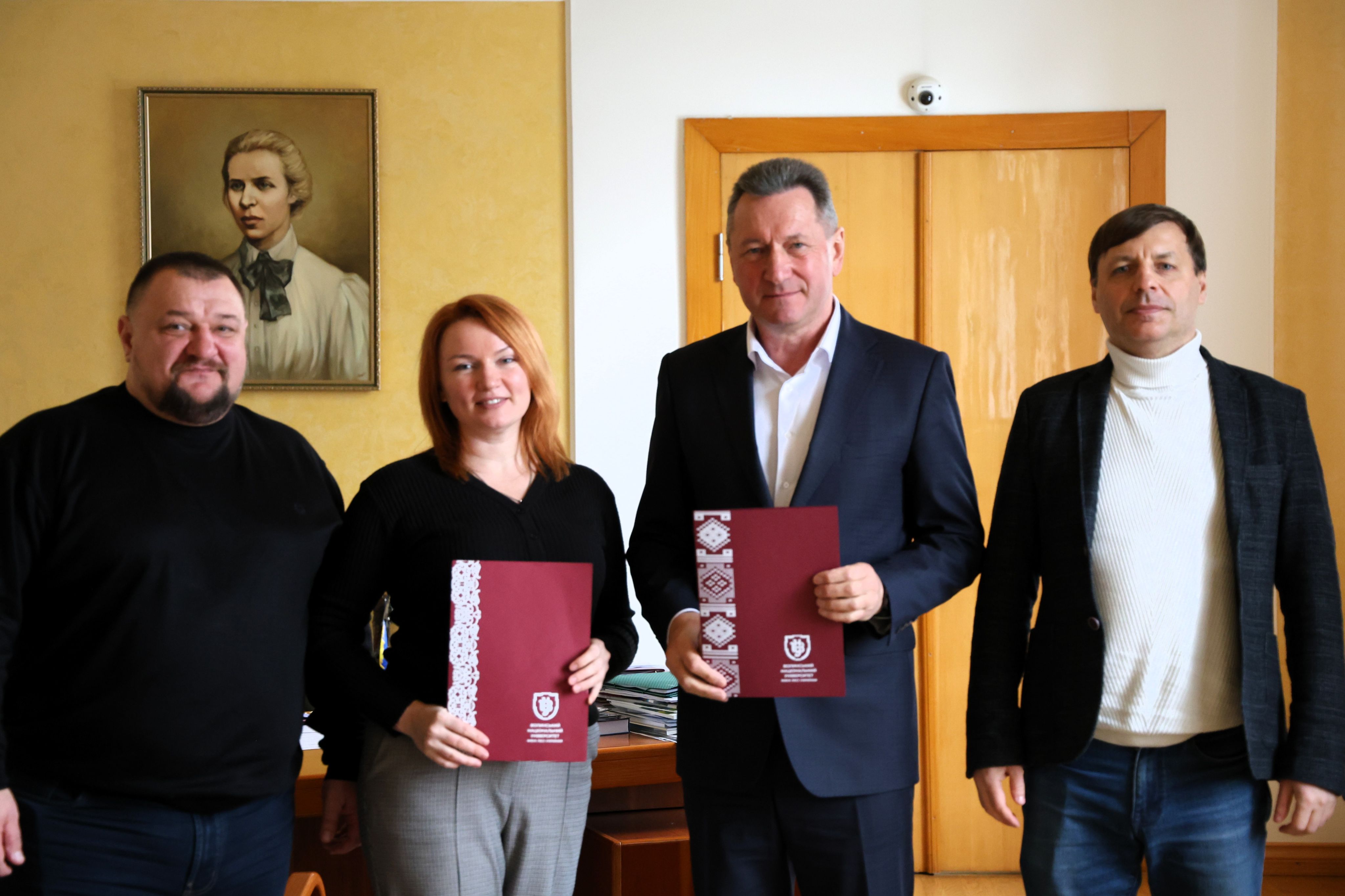 ВНУ імені Лесі Українки та ансамбль «Колос» об’єднали зусилля задля розвитку культури й мистецтва