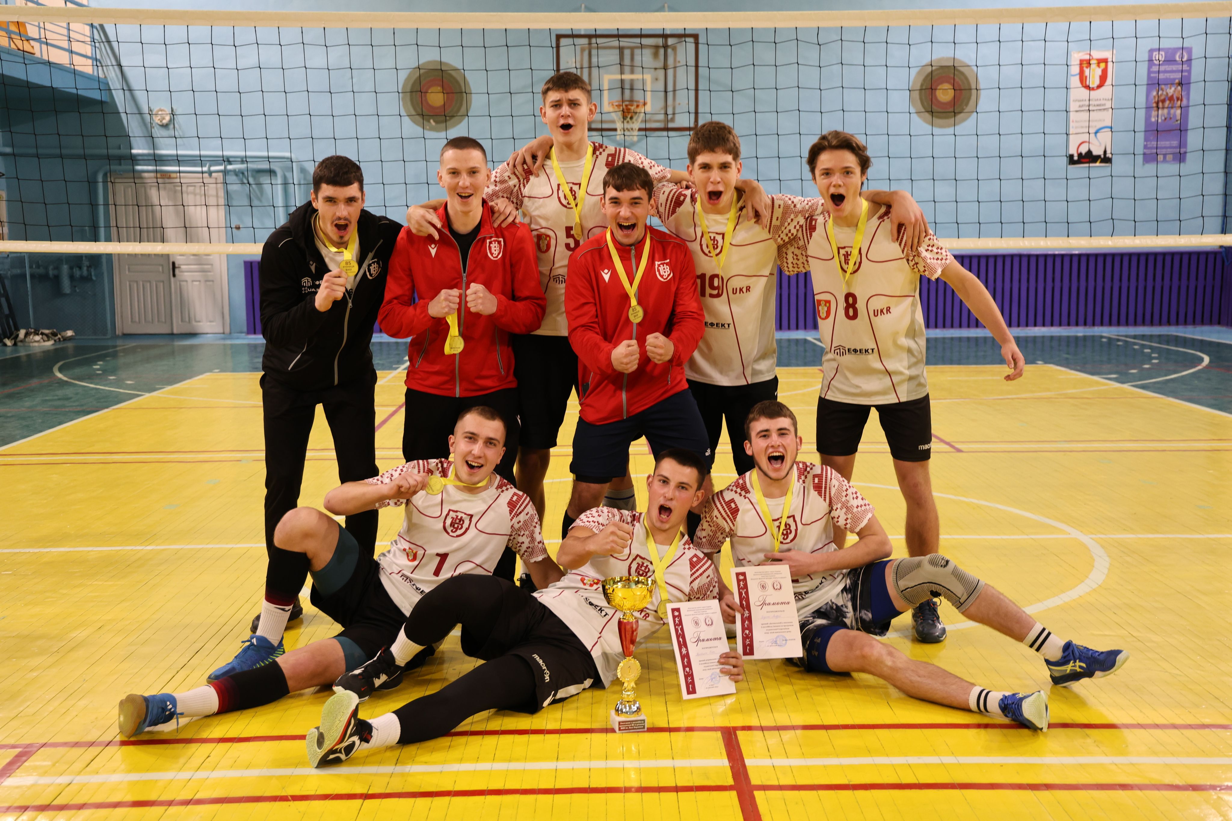 Волейбольний турнір до 85-річчя ВНУ імені Лесі Українки: оголошено переможців