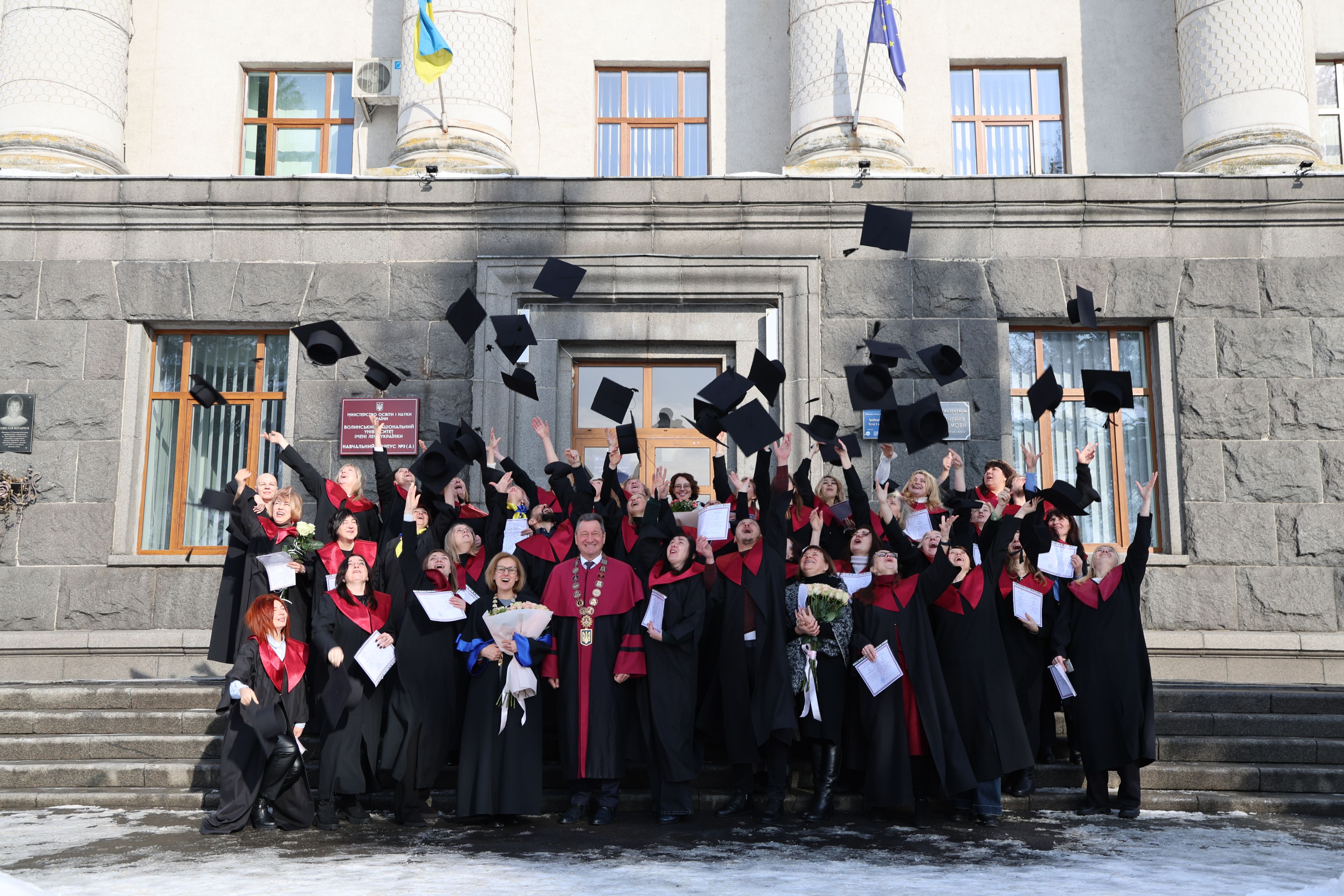 Магістрам Навчально-наукового інституту неперервної освіти вручили дипломи