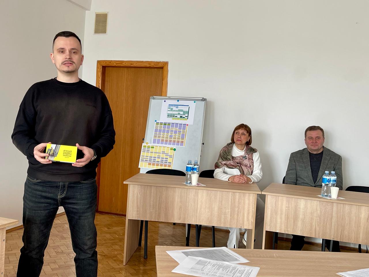 Круглий стіл «Трансформація філологічної освіти  в контексті сучасних викликів»